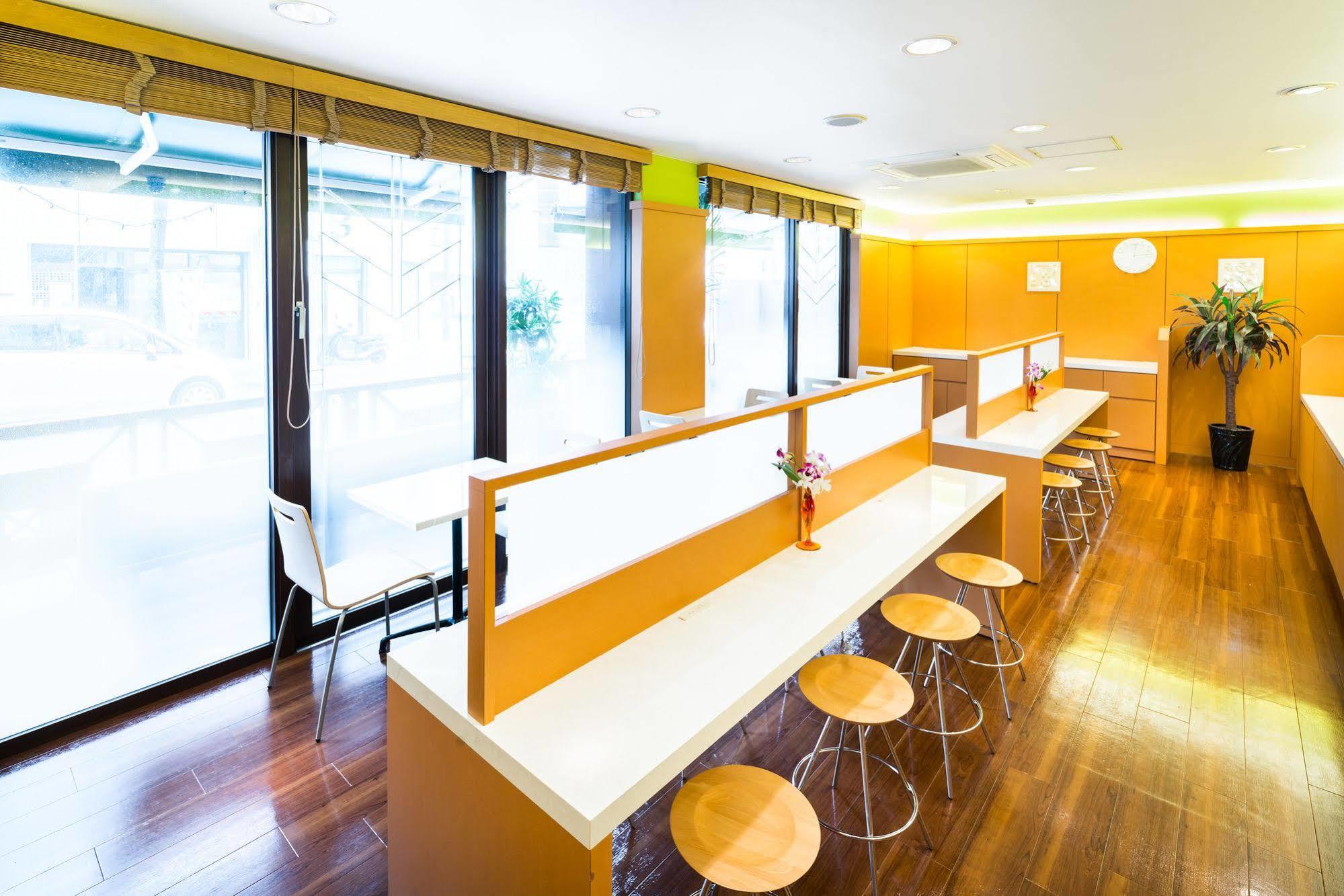 Super Hotel Ishigakijima Ishigaki  Экстерьер фото