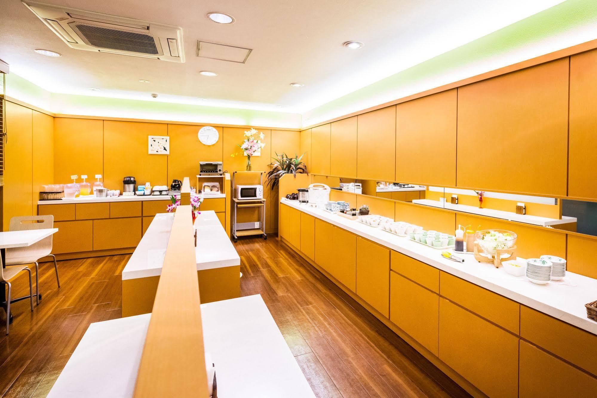 Super Hotel Ishigakijima Ishigaki  Экстерьер фото